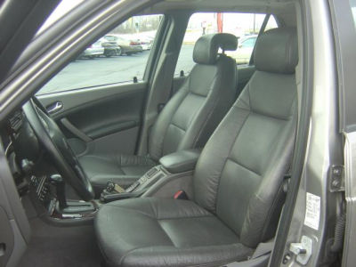 2001 Saab 9-5  SE
