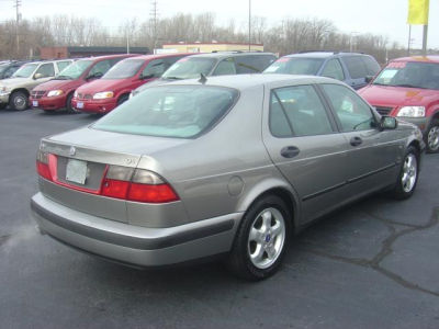 2001 Saab 9-5  SE