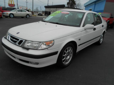 2001 Saab 9-5  Base