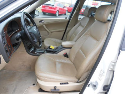 2001 Saab 9-5  Base