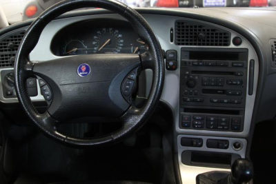2002 Saab 9-5  Aero