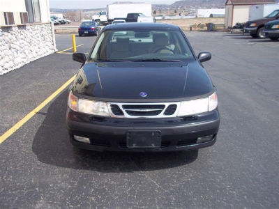 2001 Saab 9-5  Base