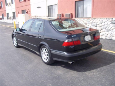 2001 Saab 9-5  Base