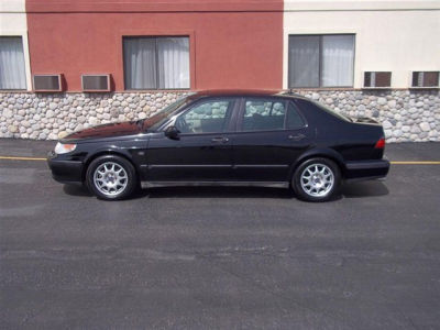 2001 Saab 9-5  Base