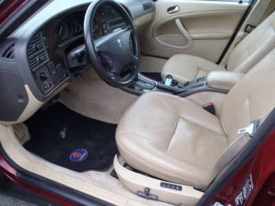 2003 Saab 9-5  Linear