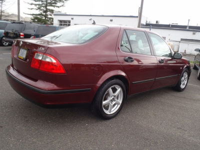 2003 Saab 9-5  Linear