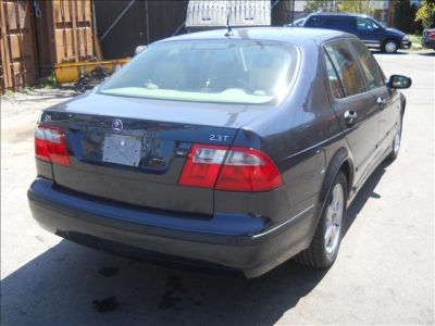 2004 Saab 9-5  Arc