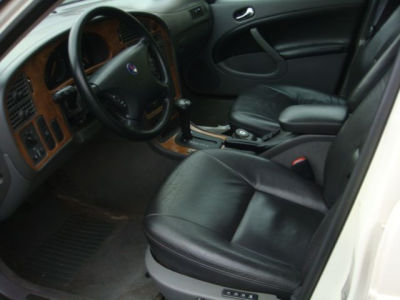 2002 Saab 9-5  Linear 2.3t