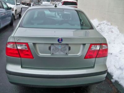 2002 Saab 9-5  Linear 2.3t