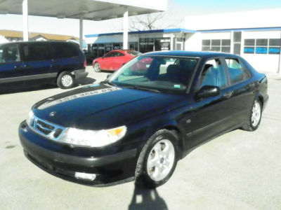 2001 Saab 9-5  Base