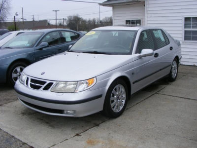 2003 Saab 9-5  Linear