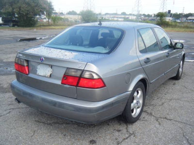 2001 Saab 9-5  SE