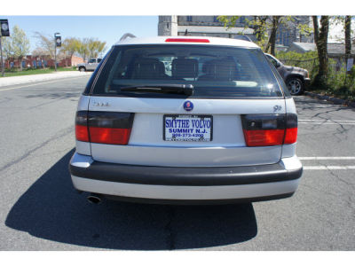 2001 Saab 9-5  Base