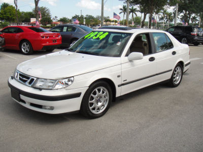 2001 Saab 9-5  Base
