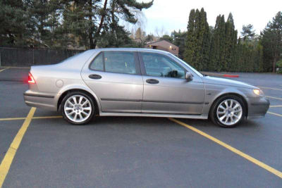 2002 Saab 9-5  Aero