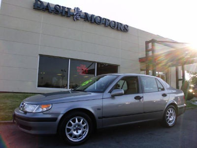 2001 Saab 9-5  Base
