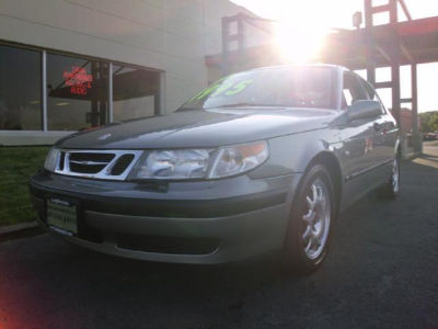 2001 Saab 9-5  Base