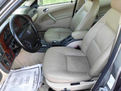 2001 Saab 9-5  Base