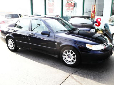 2001 Saab 9-5  Base