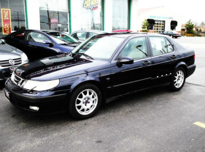 2001 Saab 9-5  Base