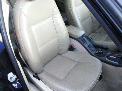 2001 Saab 9-5  Base
