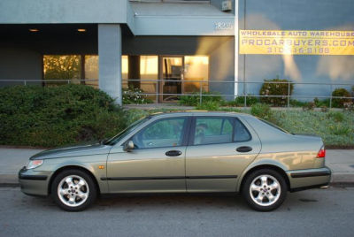 1999 Saab 9-5  SE V6