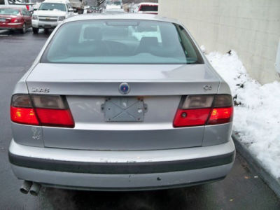 1999 Saab 9-5  SE V6