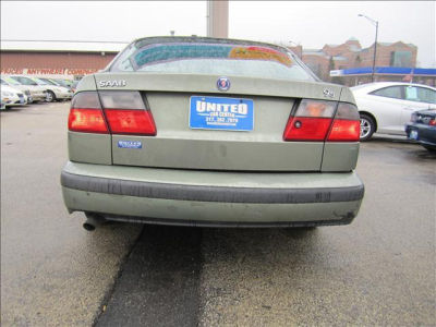 1999 Saab 9-5  Base