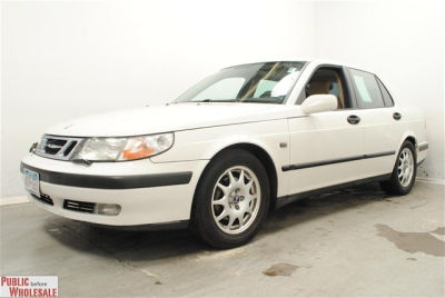 2001 Saab 9-5  Base