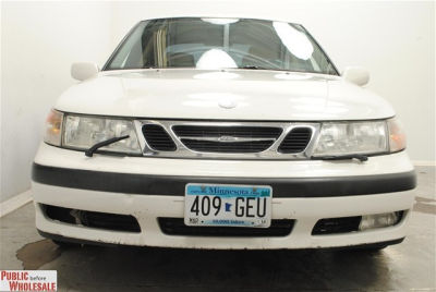 2001 Saab 9-5  Base