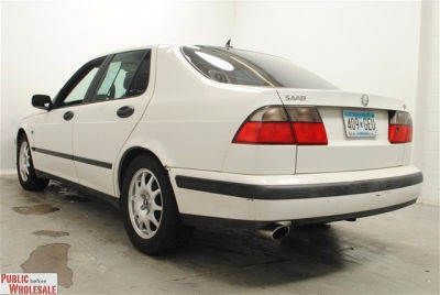 2001 Saab 9-5  Base