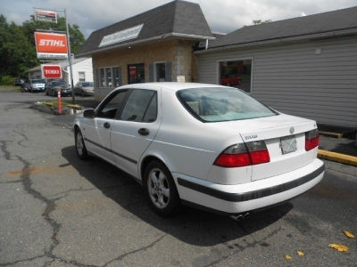 1999 Saab 9-5  SE V6