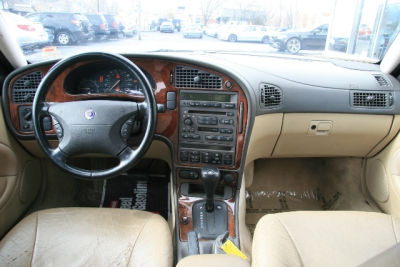 1999 Saab 9-5  Base