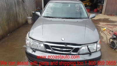 2001 Saab 9-5 Base