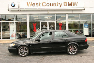 2003 Saab 9-5  Aero -
   Cars.com </title>
   <meta name="title" content="2003 Saab 9-5  Aero - Cars.com"/>
   <meta name="description" content="Listed on Cars.com