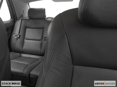 2004 Saab 9-5  Arc -
   Cars.com </title>
   <meta name="title" content="2004 Saab 9-5  Arc - Cars.com"/>
   <meta name="description" content="Listed on Cars.com