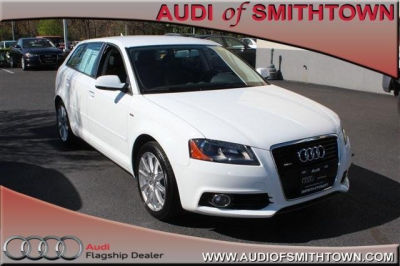 2013 Audi A3  2.0T Premium quattro
