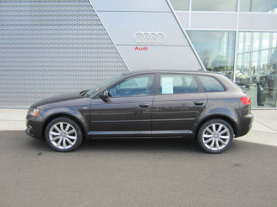 2010 Audi A3  2.0T quattro Premium