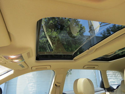 2010 Audi A3  2.0 TDI Premium -
   Cars.com </title>
   <meta name="title" content="2010 Audi A3  2.0 TDI Premium - Cars.com"/>
   <meta name="description" content="Listed on Cars.com