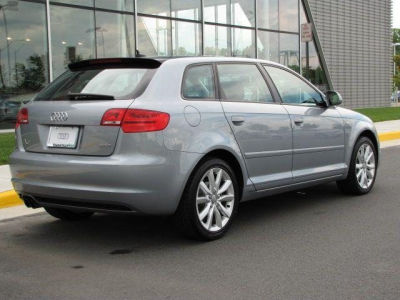 2009 Audi A3  2.0T -
   Cars.com </title>
   <meta name="title" content="2009 Audi A3  2.0T - Cars.com"/>
   <meta name="description" content="Listed on Cars.com