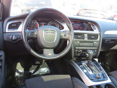 2012 Audi A4  2.0T Avant quattro Premium