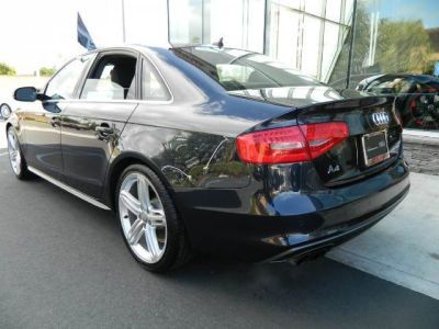 2013 Audi A4 2.0T Premium quattro