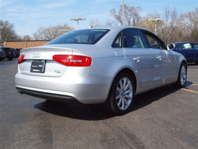 2013 Audi A4  Premium Plus