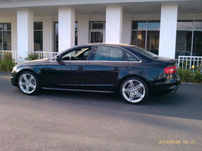 2013 Audi A4  2.0T Premium quattro