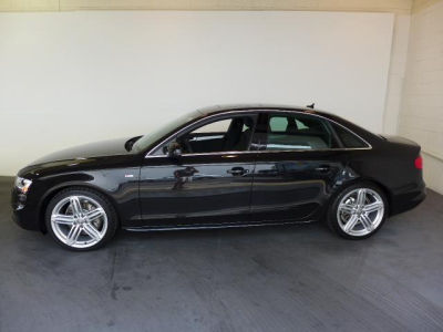 2013 Audi A4  2.0T Premium quattro