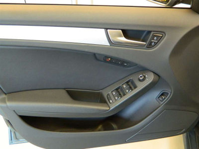 2012 Audi A4  2.0T Avant quattro Premium
