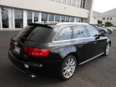 2012 Audi A4  2.0T Avant quattro Premium