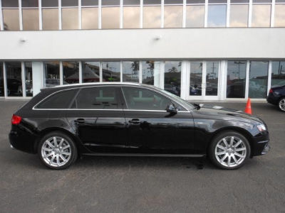 2012 Audi A4  2.0T Avant quattro Premium