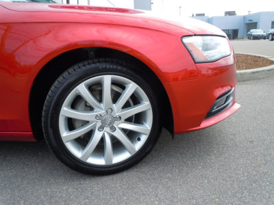 2013 Audi A4  2.0T Premium quattro