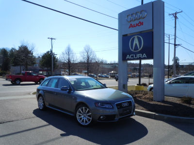 2012 Audi A4  2.0T Avant quattro Premium